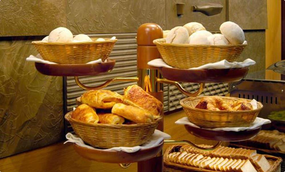 فندق إيفينيا روكافورت برشلونة المظهر الخارجي الصورة